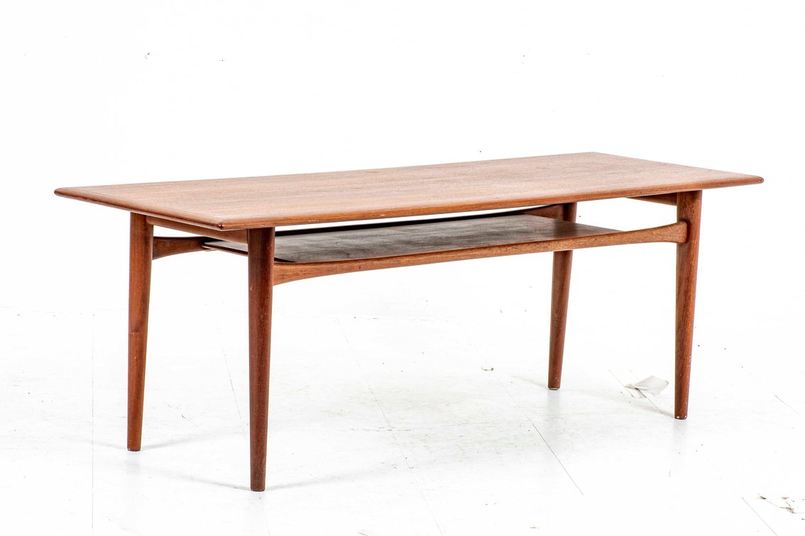 Image for Red Gallery - Art, MCM, Antique and Modern Furniture, Rugs, Tools, Cabin Items & More