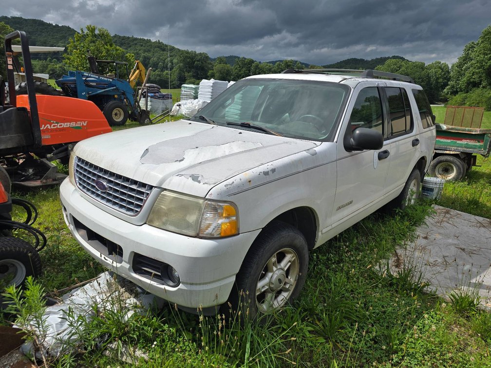 Image for Rabun Gap Nacoochee School Surplus Auction Part 1