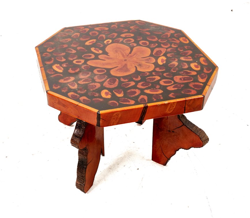 Image for Orange Gallery - Unique Estate Items, Beautiful Glassware, Swarovski, Case Knives, Books