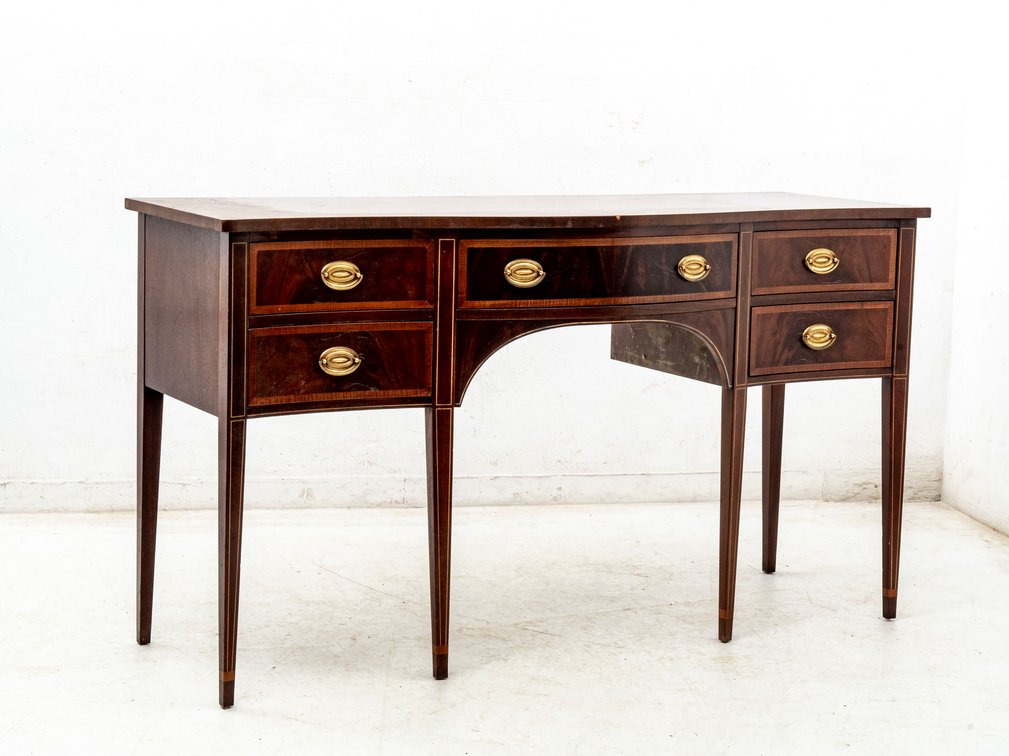 Image for Purple Gallery Great Consignment Auction