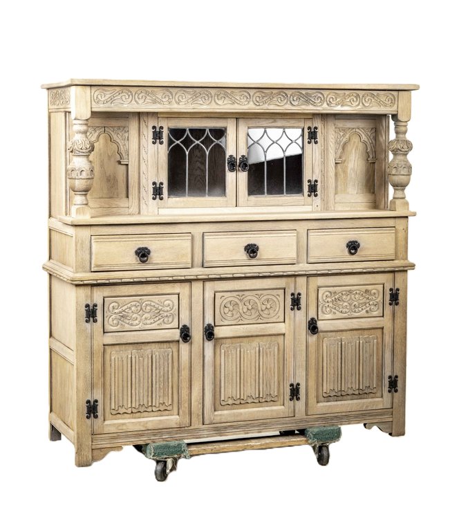 Image for Yellow Gallery - Antiques, Firearms, David Yurman Jewelry, Country Collectibles & More