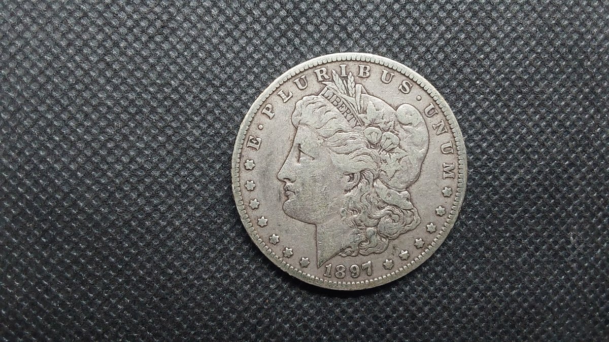 Image for Frosty December Online Auction