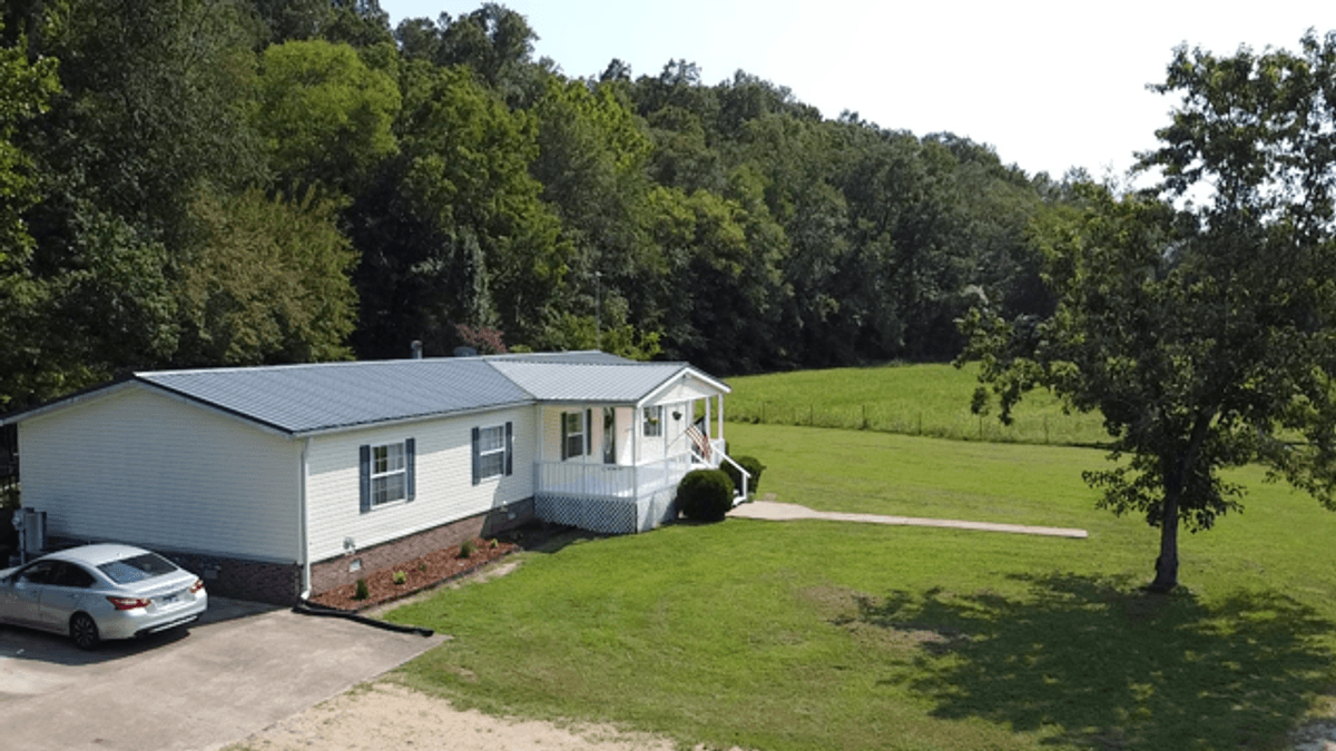 Image for Cow Hollow Creek w/15 acres  - 1263 Hwy 438 SW, Centerville, TN 37033