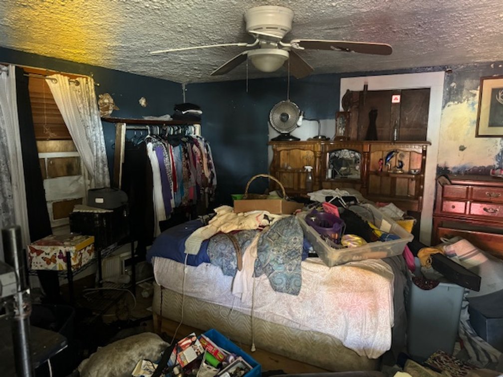 Image for 172 Columbia Ave - House & Lot - Selling Per Court Order