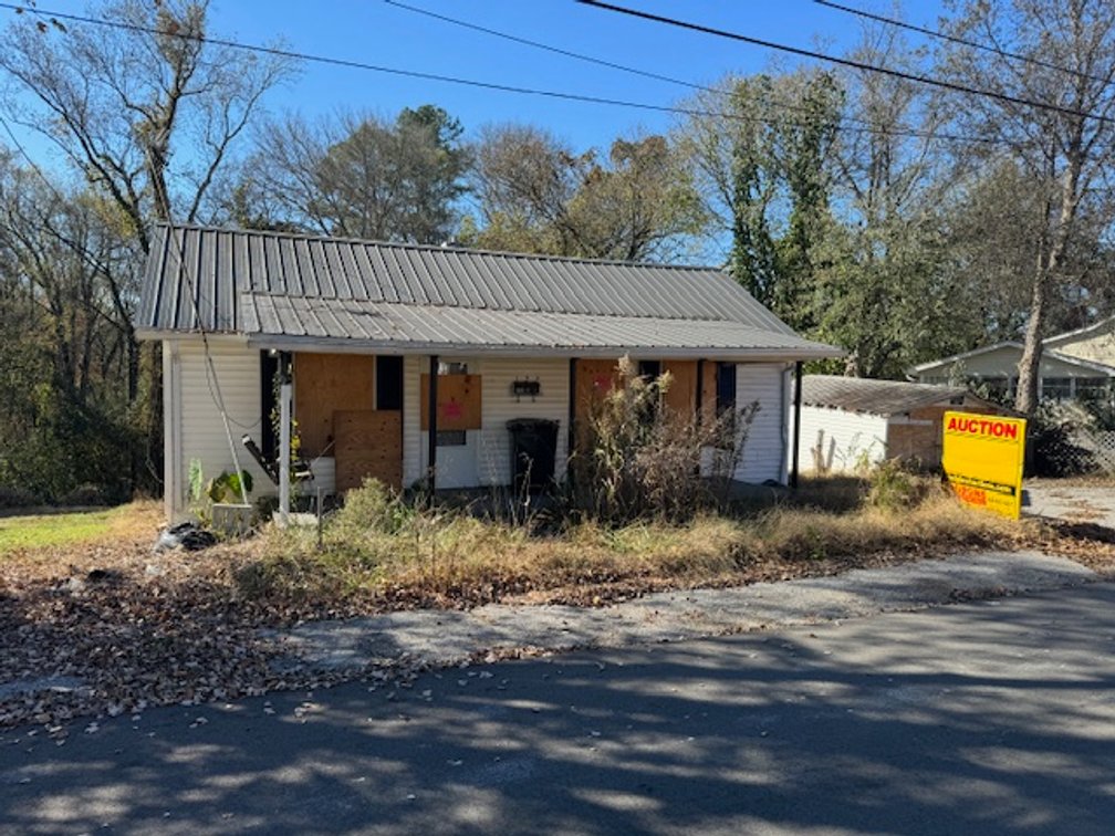 Image for 172 Columbia Ave - House & Lot - Selling Per Court Order