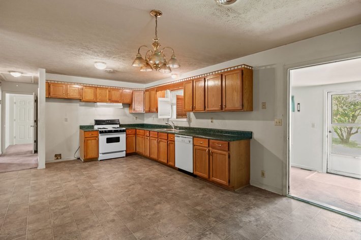 Image for Country Living on Longbranch - 3 Bedroom House & Lot in Hohenwald, TN