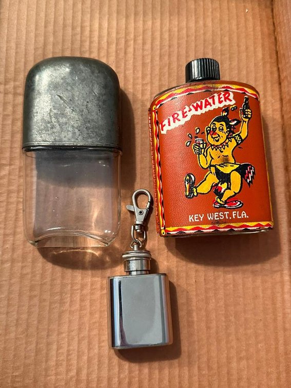 Image for Short Notice Household & Collectibles