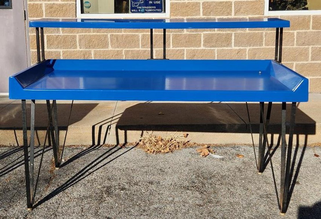 Image for Work Tables, Break Room Furniture, Laundromat Folding Tables, Seating, Commercial Washers