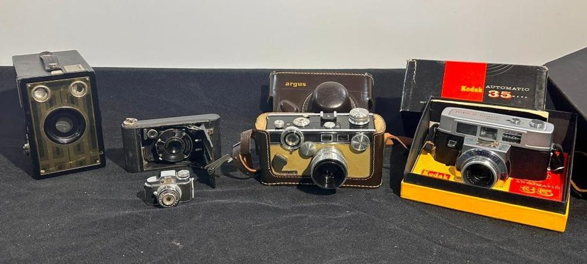 Image for Massive Vintage Antiques & Collectibles Auction from Lifelong Omaha Collector