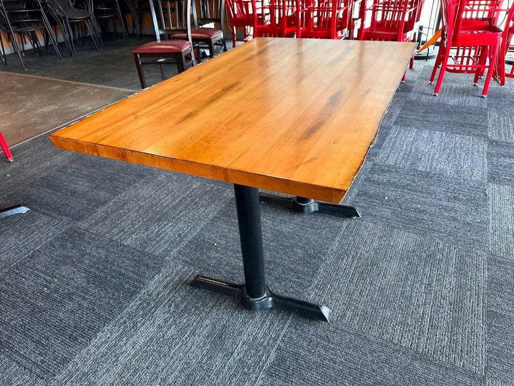 Image for Clean Late Model Restaurant Equipment & Furniture