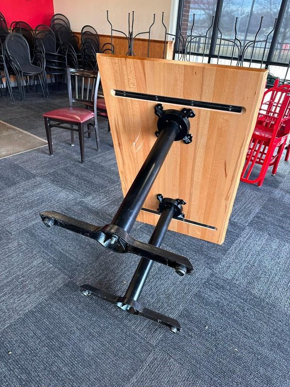 Image for Clean Late Model Restaurant Equipment & Furniture