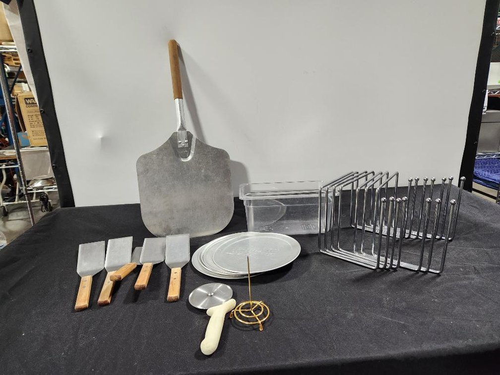 Image for Clean Late Model Restaurant Equipment & Furniture