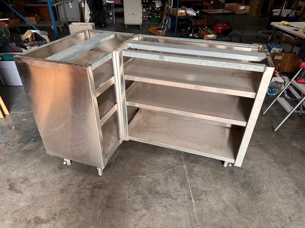 Image for Clean Late Model Restaurant Equipment & Furniture