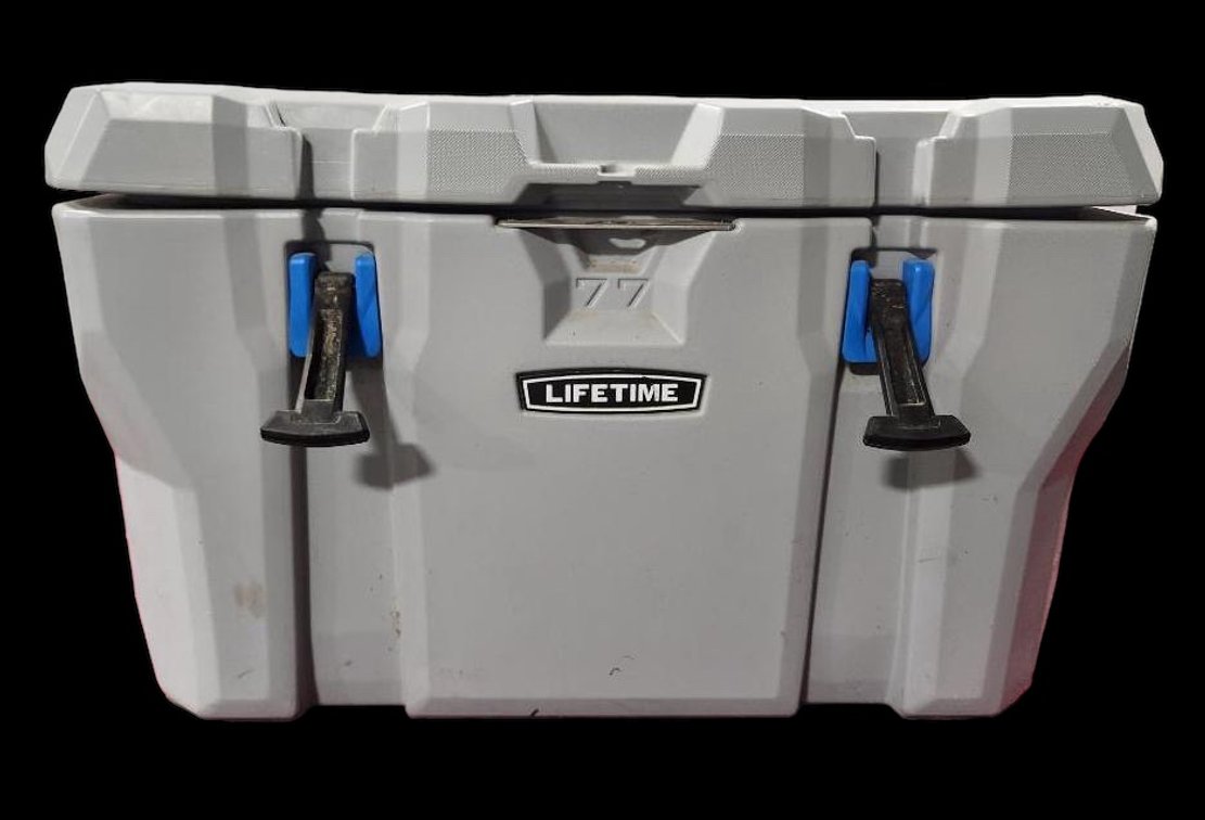 Image for Short-Notice, Warehouse Blowout Auction Closing Tues April 30th