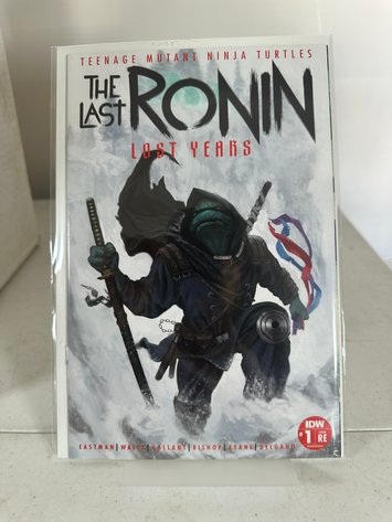 Image for COMICS & COLLECTIBLES - 500+ LOTS - TMNT & MORE