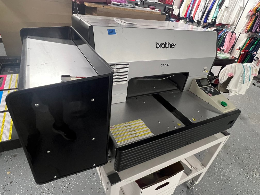 Image for BUSINESS LIQUIDATION - EMBROIDERY * MORE