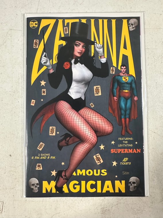 Image for COMICS & COLLECTIBLES - 500+ LOTS