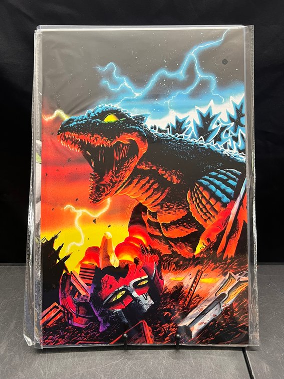 Image for COMICS & COLLECTIBLES - 500+ LOTS - ARTPRINTS, KEYS+
