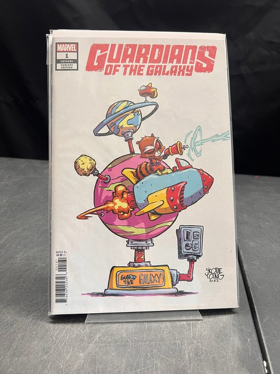 Image for COMICS & COLLECTIBLES - 500+ LOTS - ARTPRINTS, KEYS+
