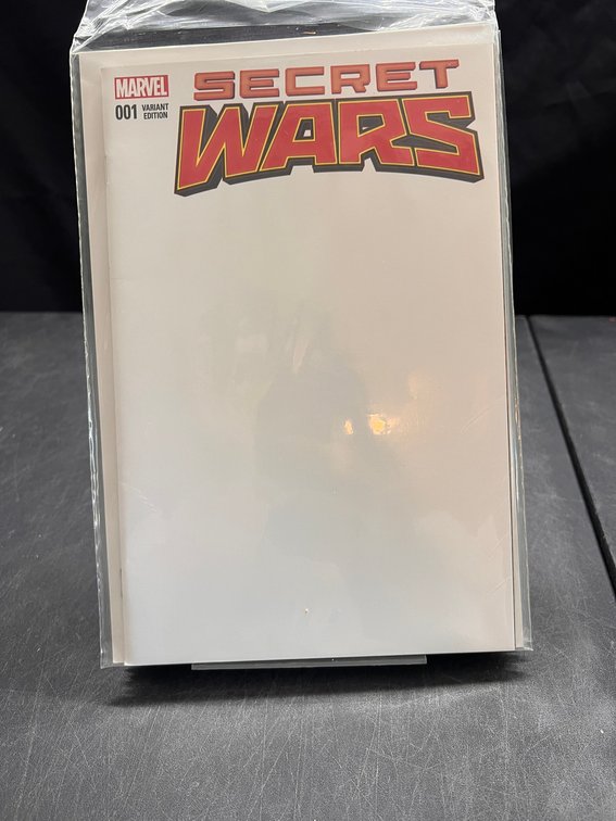 Image for COMICS & COLLECTIBLES - 500+ LOTS
