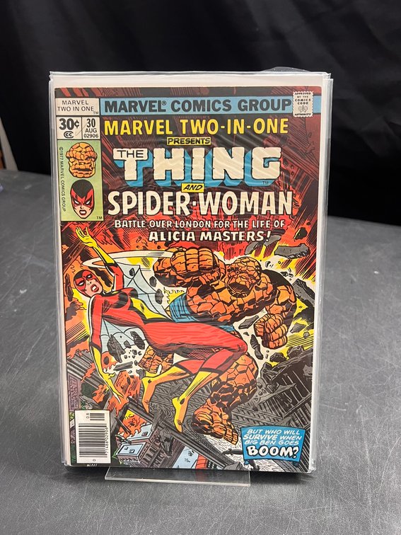 Image for COMICS & COLLECTIBLES - 500+ LOTS
