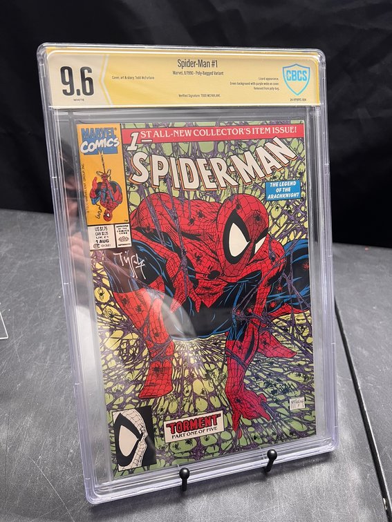 Image for COMICS & COLLECTIBLES - 500+ LOTS