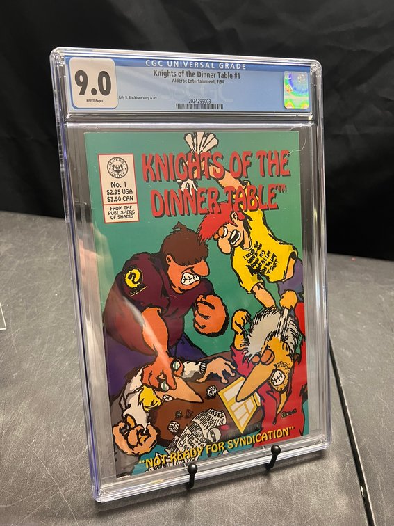 Image for COMICS & COLLECTIBLES - 500+ LOTS