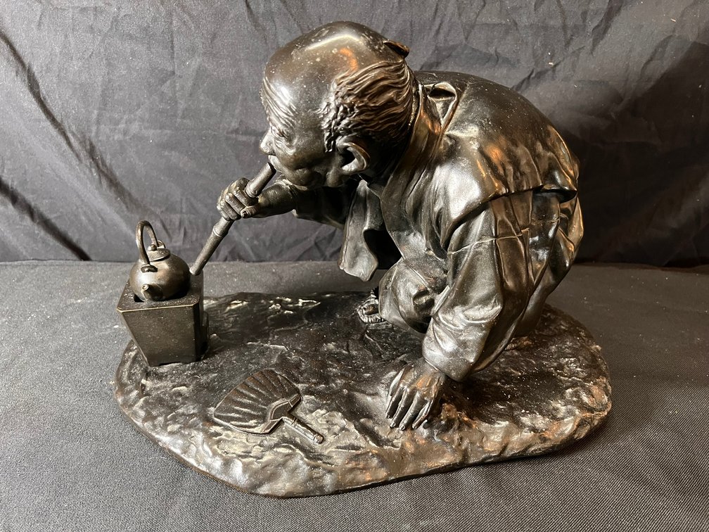 Image for ESTATE - ABSOLUTE - BRONZES, LALIQUE, ARTWORK & MORE - 350+ LOTS