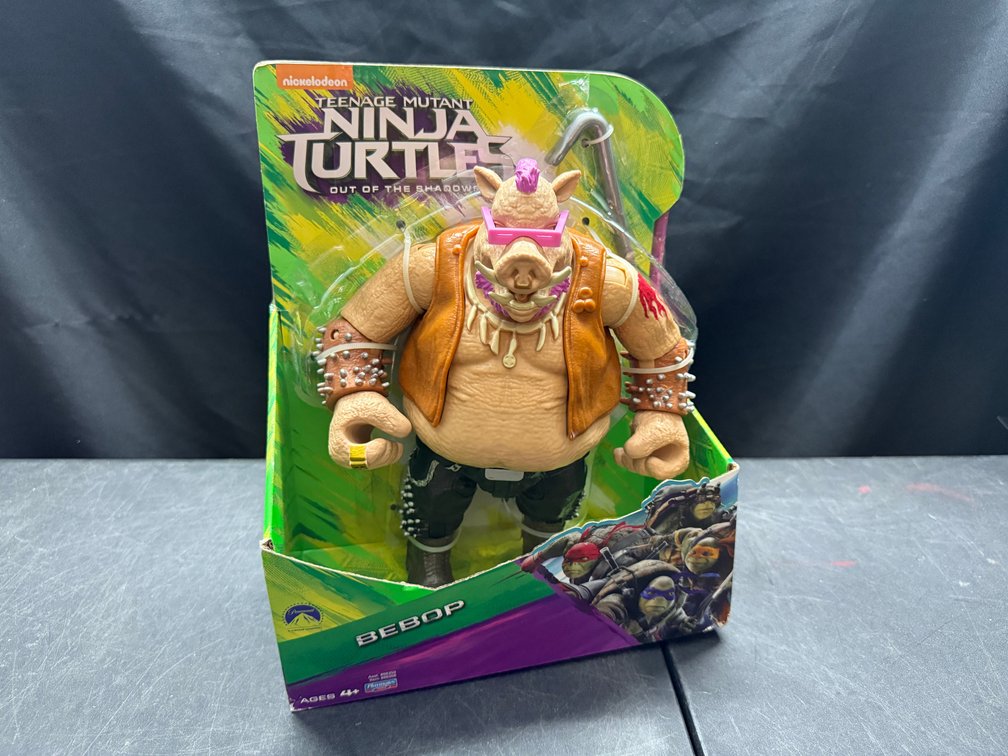 Image for TOYS, COMICS, COLLECTIBLES - 500+ LOTS