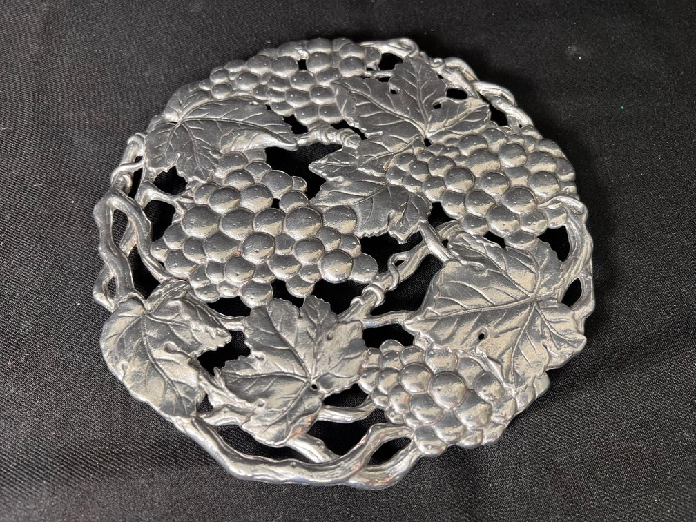 Image for 350+ LOTS - ESTATE AUCTION - BRONZE, ARTWORK, ANTIQUE & MORE