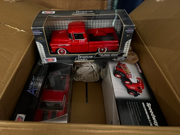 Image for DIECAST COLLECTIBLES - FRANKLIN MINT, AUTOMOBILE MEMORABILIA & MORE -