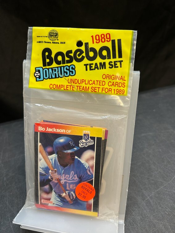 Image for ESTATES - SPORTS CARDS, GENERAL MERCH, SNEAKERS, COLLECTIBLES+