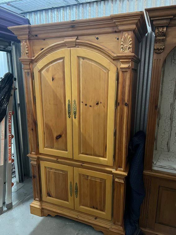 Image for ESTATE AUCTION - ABSOLUTE