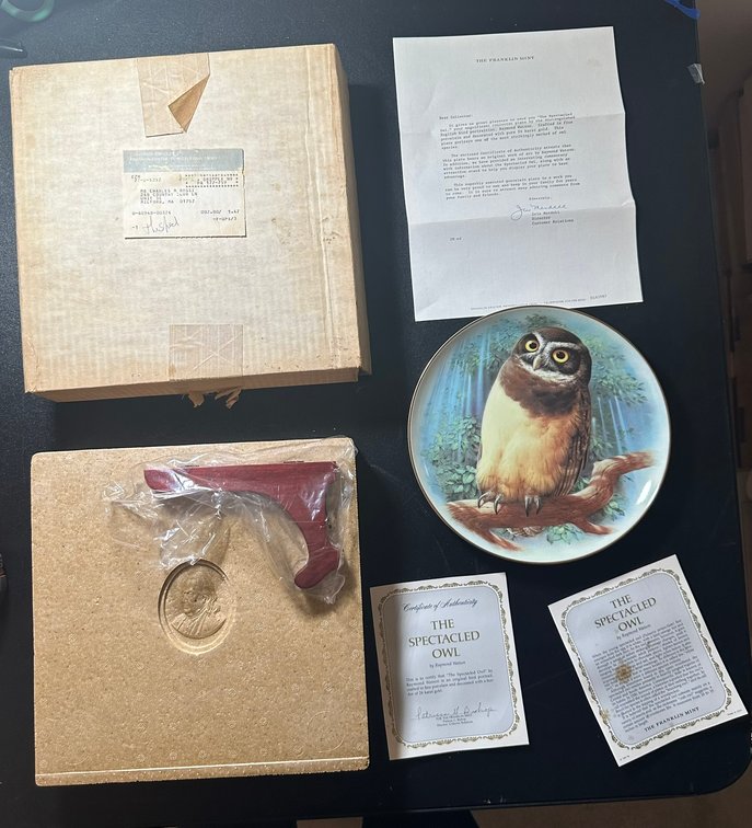 Image for ESTATES - 300+ COLLECTOR PLATES & MORE