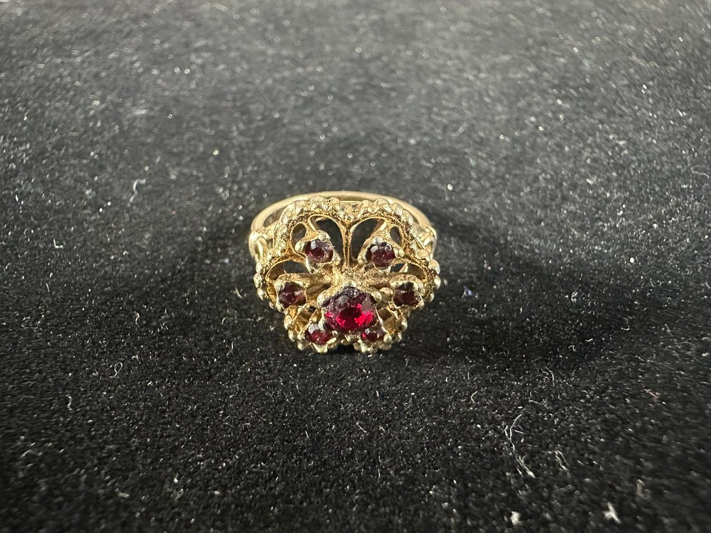 Image for ESTATES - COSTUME JEWELRY, COLLECTIBLES & MORE