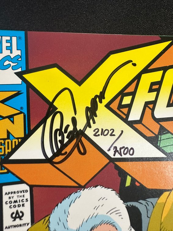 Image for COMICS & COLLECTIBLES