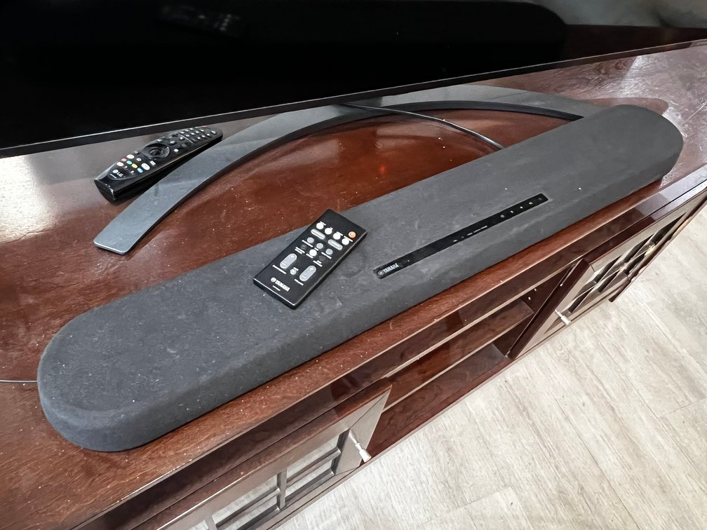 Image for ESTATE AUCTION - ARTWORK, COLLECTIBLES, LEATHER FURNITURE & MORE