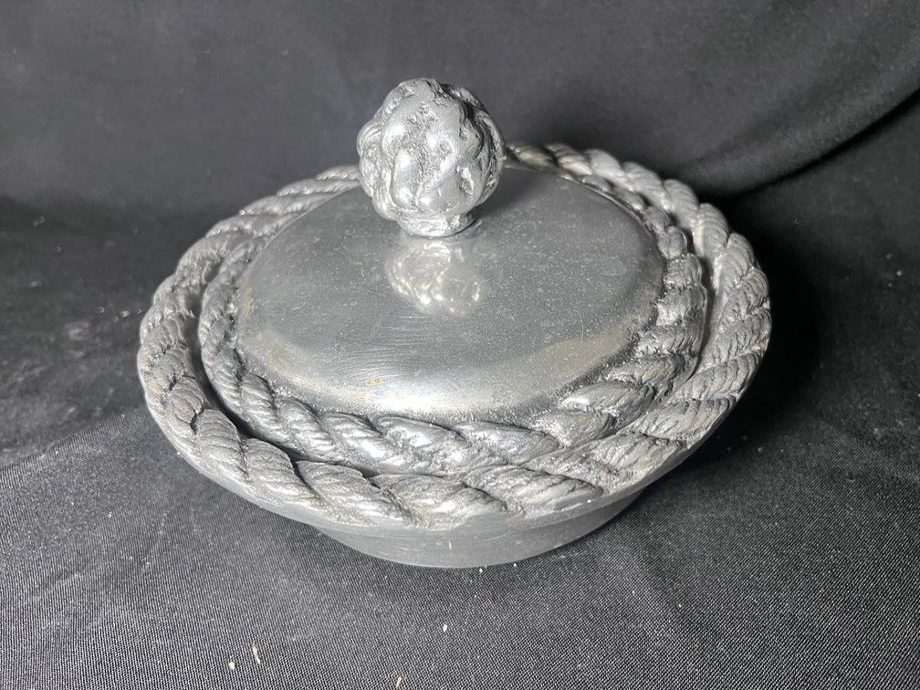 Image for ESTATE - JEWELRY, ANTIQUES, COLLECTIBLES +