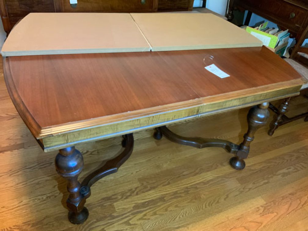 Image for VINTAGE DINING AND BEDROOM FURNITURE - ONLINE ONLY