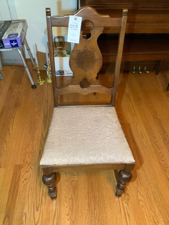 Image for VINTAGE DINING AND BEDROOM FURNITURE - ONLINE ONLY