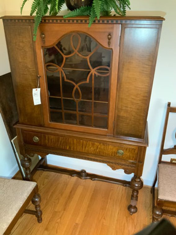Image for VINTAGE DINING AND BEDROOM FURNITURE - ONLINE ONLY