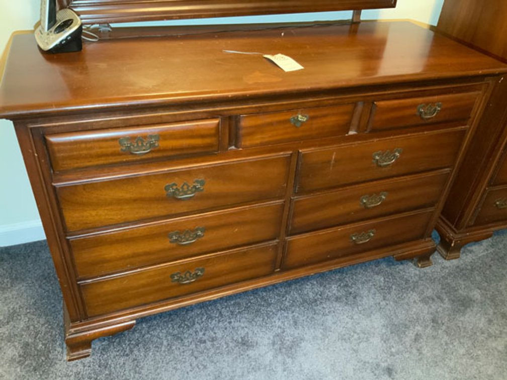 Image for VINTAGE DINING AND BEDROOM FURNITURE - ONLINE ONLY