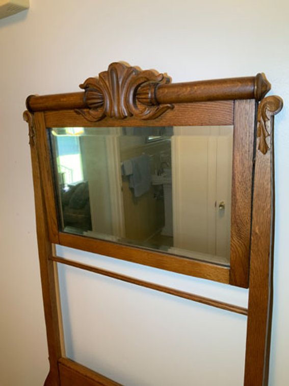 Image for VINTAGE DINING AND BEDROOM FURNITURE - ONLINE ONLY