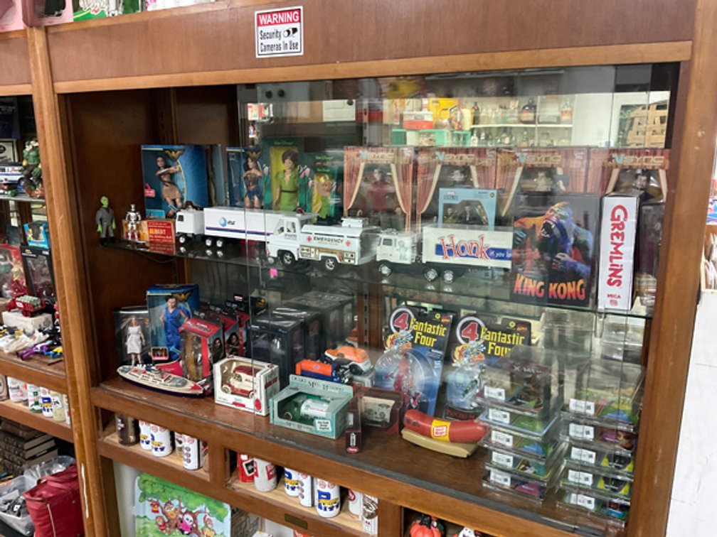 Image for Things from the Past Antiques and Collectibles!