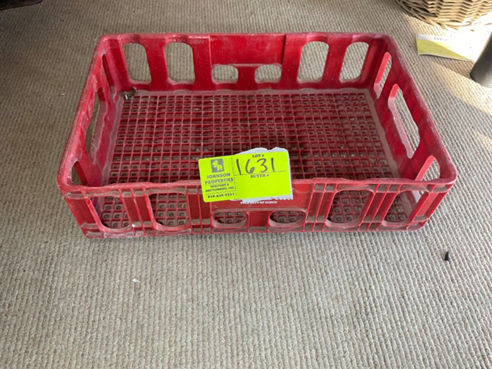 Image for Round 3: Things from the Past Antiques & Collectibles