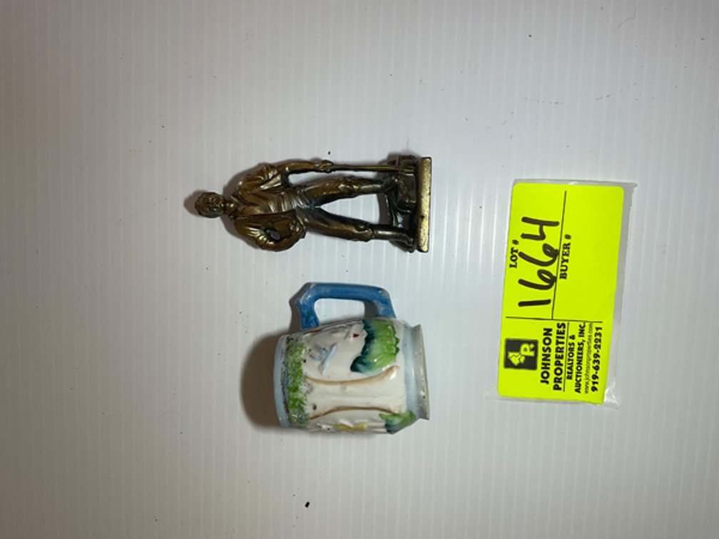 Image for Round 3: Things from the Past Antiques & Collectibles