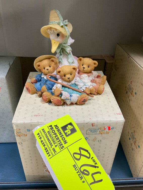 Image for Round 2: Things from the Past Antiques & Collectibles