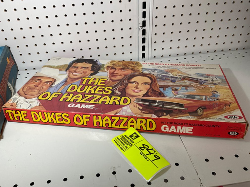Image for Round 2: Things from the Past Antiques & Collectibles