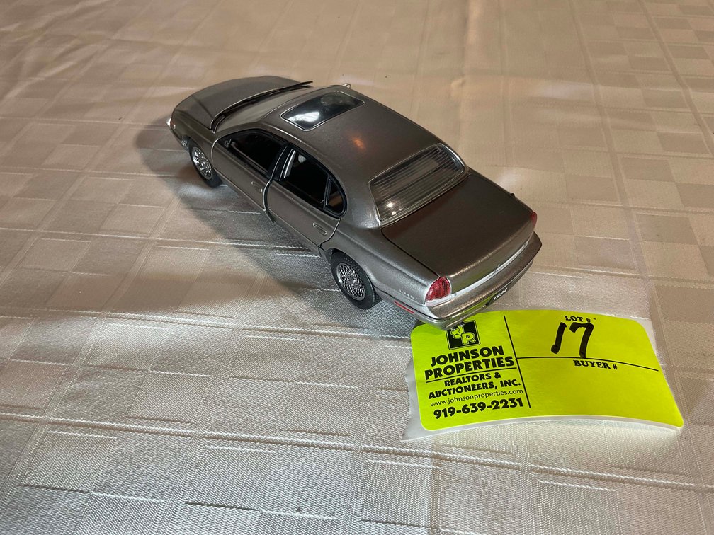 Image for Large collection of Collectibles and Vintage Items!