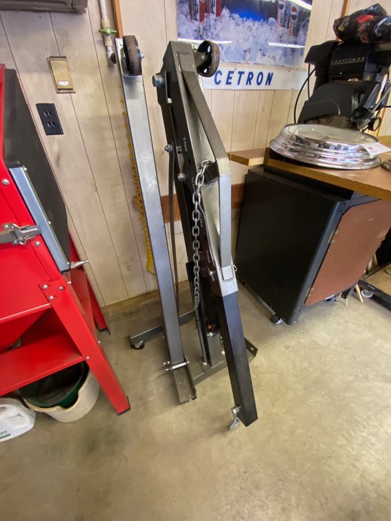 Image for Toledo Home & Garage Contents Auction: 1990 Ford Thunderbird, Tools & More